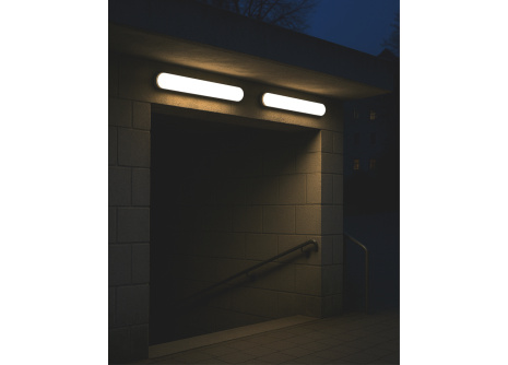 Q-620 TRI-PROOF LED 18W IP65 Pyłoszczelna oprawa Qtec